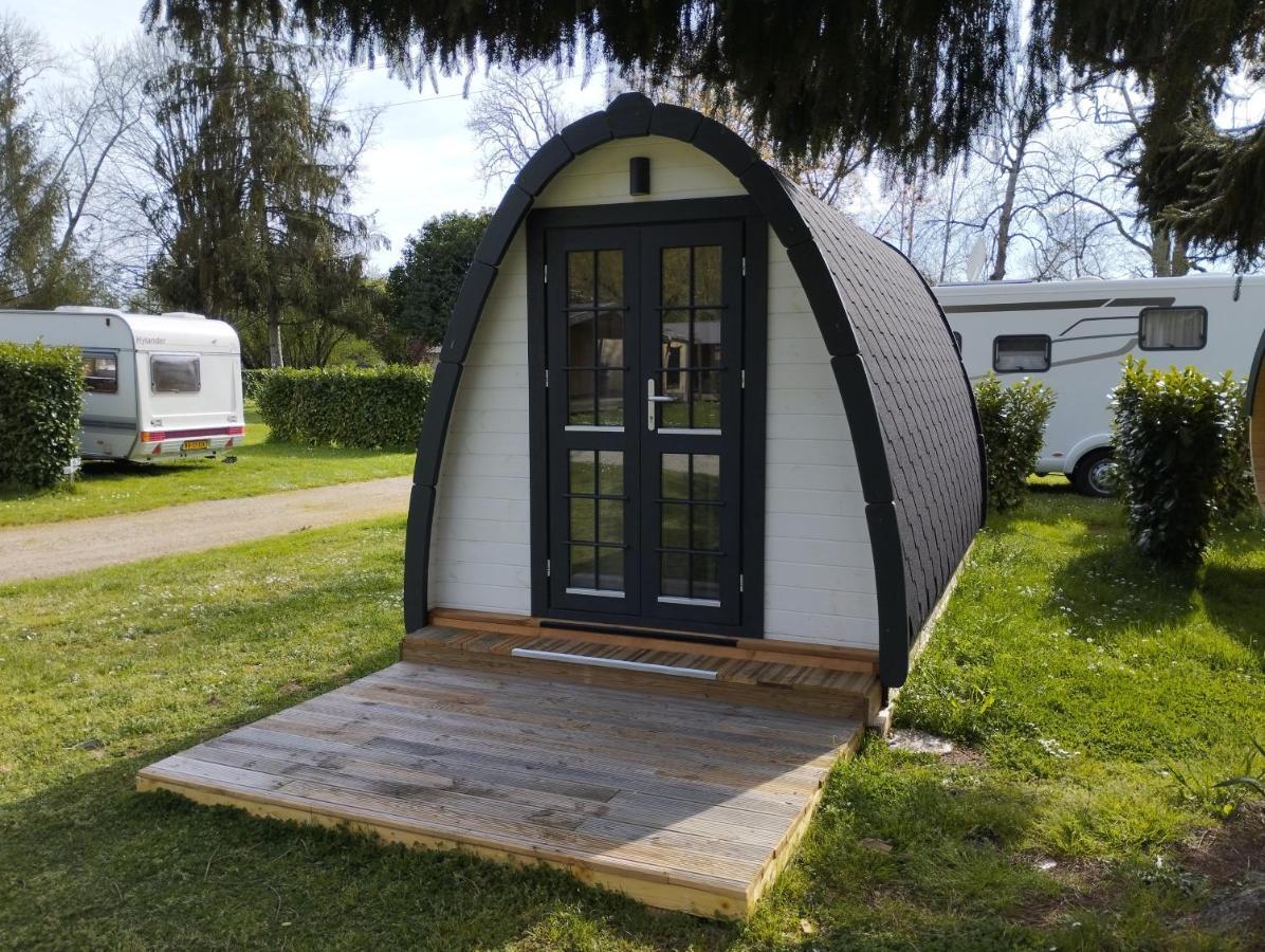 Camping Des Ribieres Confolens Eksteriør bilde