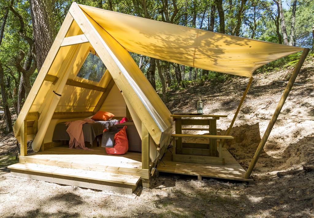 Camping Des Ribieres Confolens Eksteriør bilde