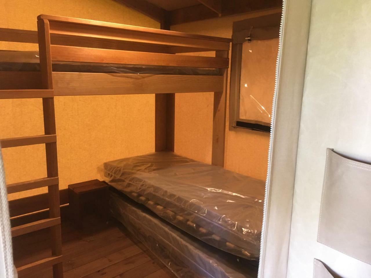 Camping Des Ribieres Confolens Eksteriør bilde